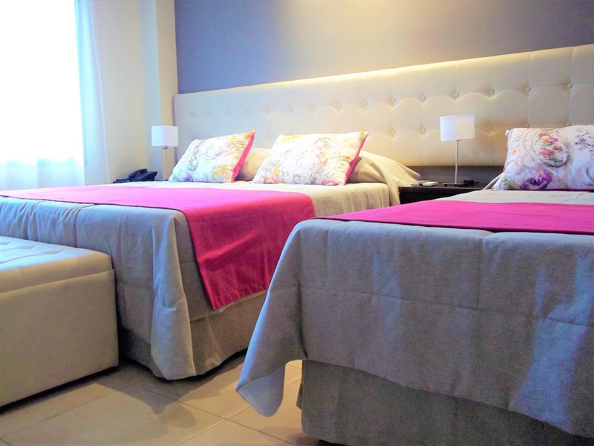 Kitek Hotel Boutique Capdevila Bagian luar foto